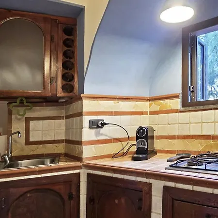 Dimora D'amuri - Unique Atmosphere Apartment *