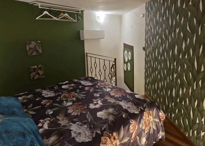 Dimora D'amuri - Unique Atmosphere Apartment *
